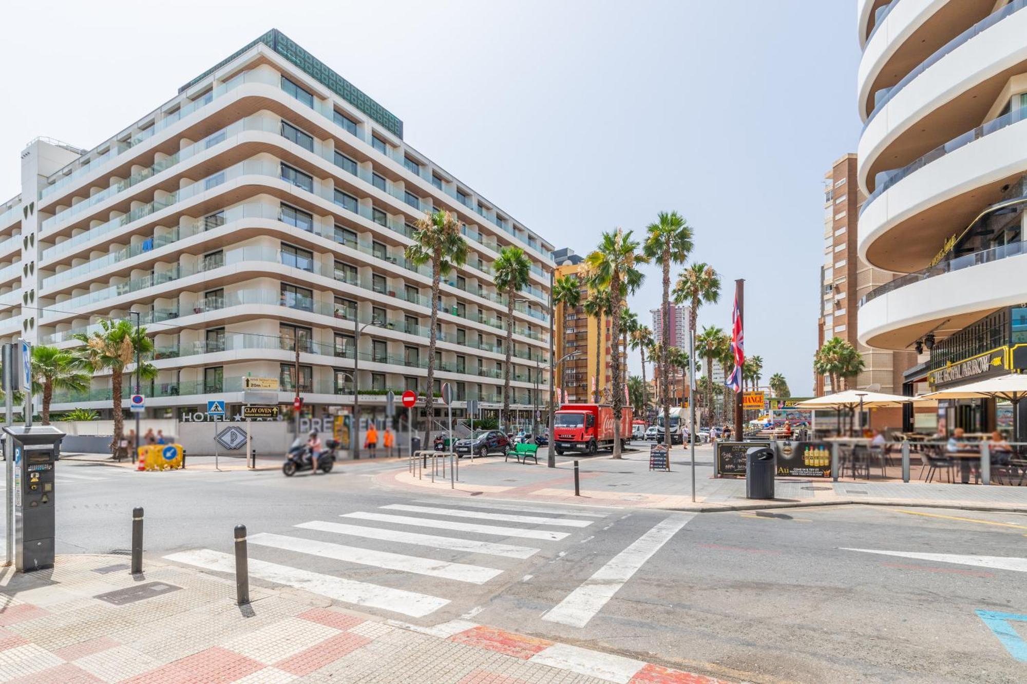 Queen Benidorm Zewnętrze zdjęcie